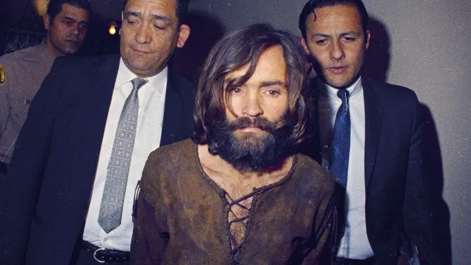 Pembunuhan Keluarga Manson